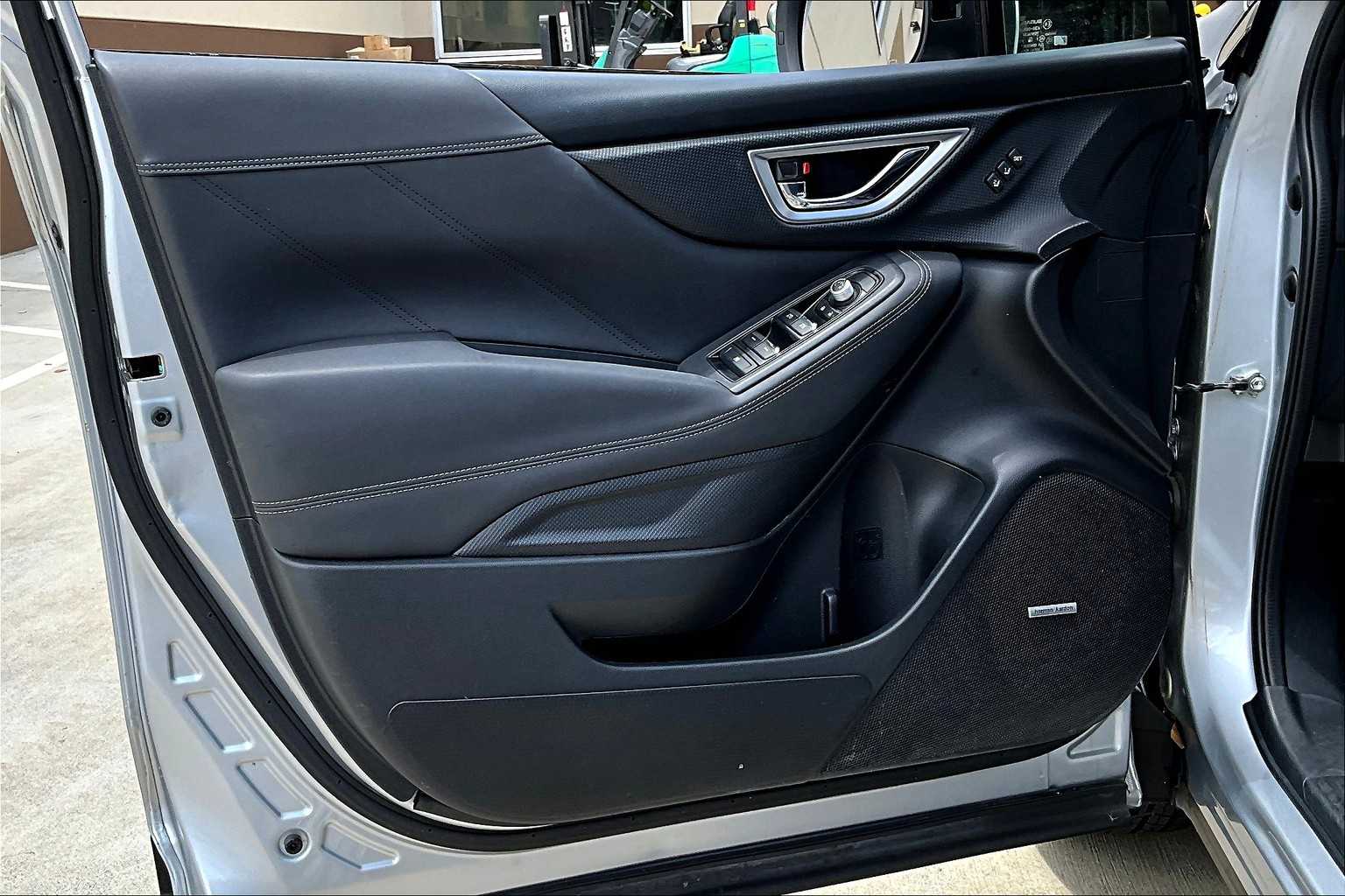 2019 Subaru Forester Touring photo 37
