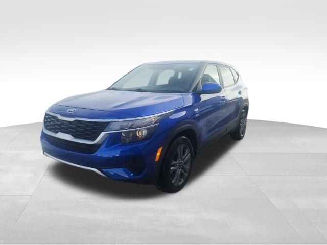 2021 Kia Seltos LX's photo