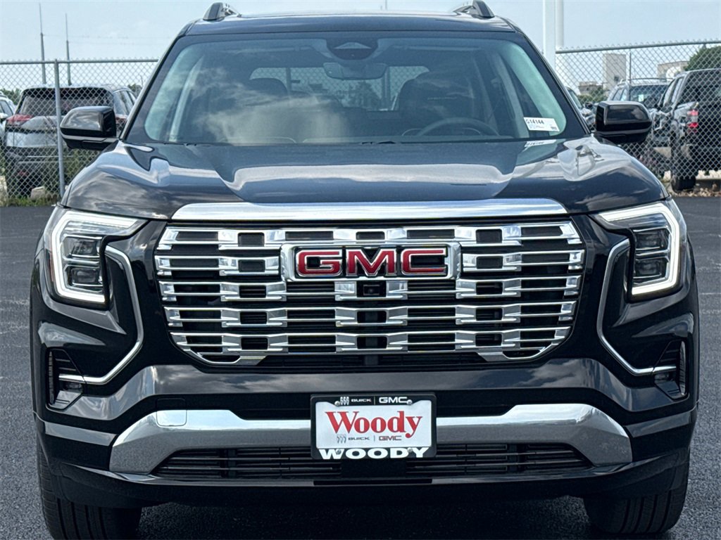 2026 Gmc Terrain Denali photo 2