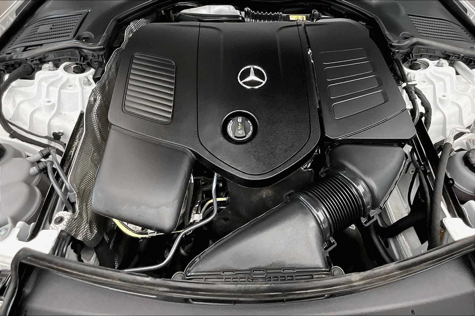 2025 Mercedes Benz C 300 Sedan photo 27