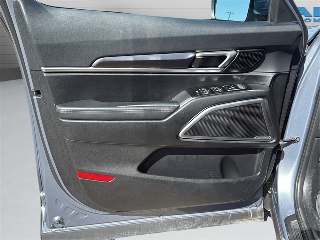 2025 Kia Telluride S photo 10