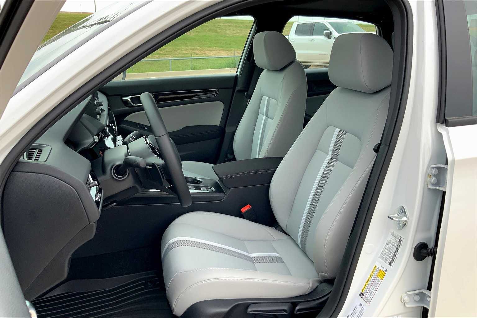 2026 Honda Civic Hybrid Sport photo 3