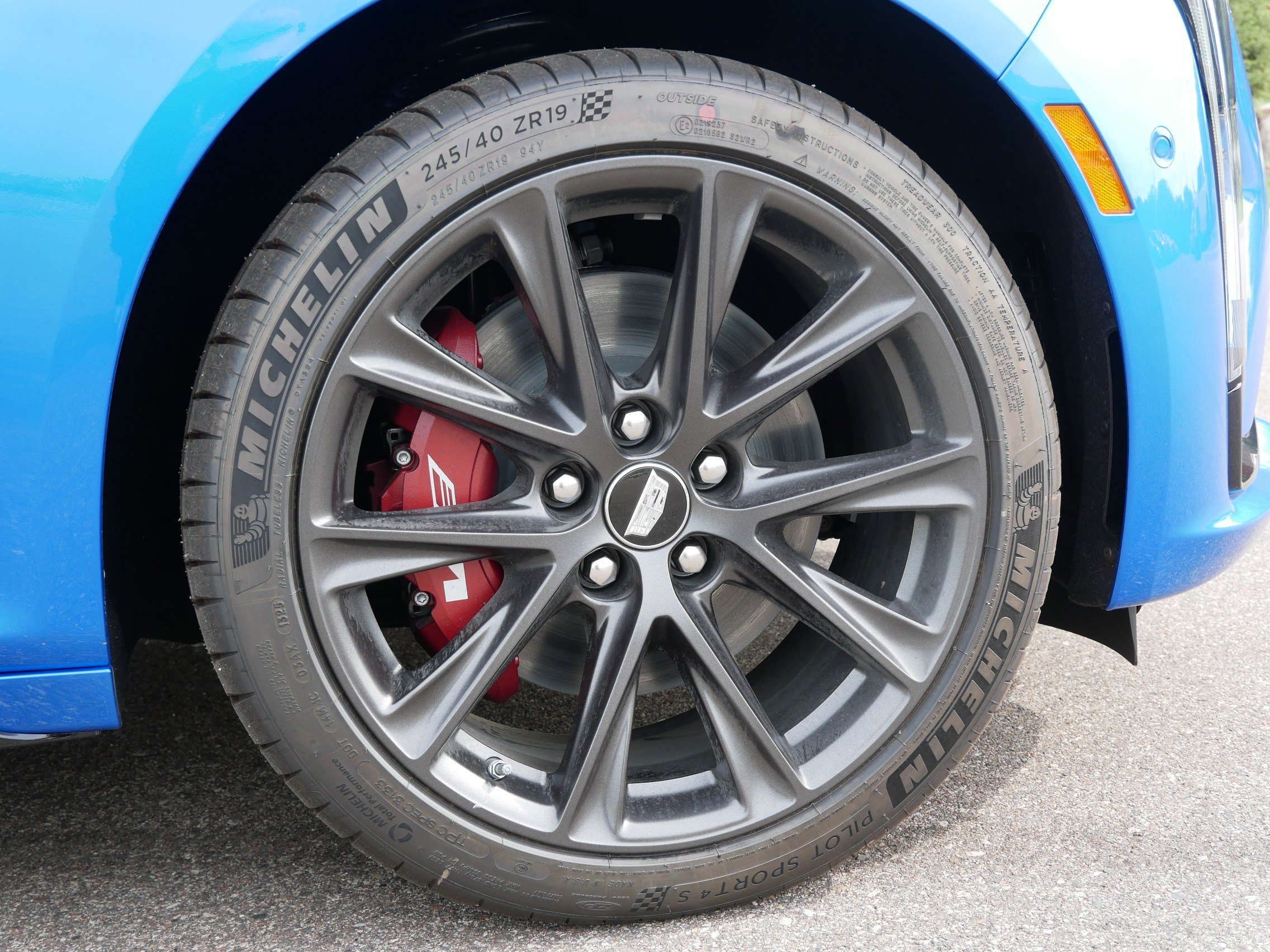 2026 Cadillac CT5 V photo 15
