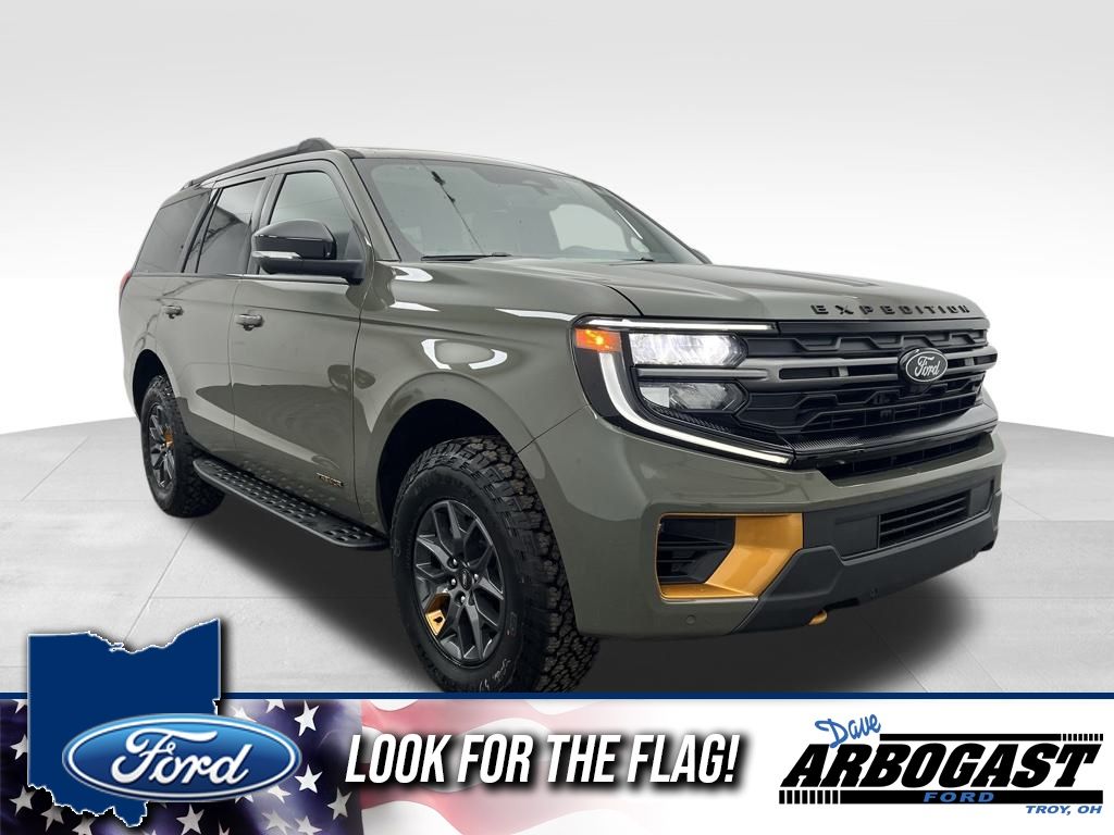 2025 Ford Expedition Tremor's photo