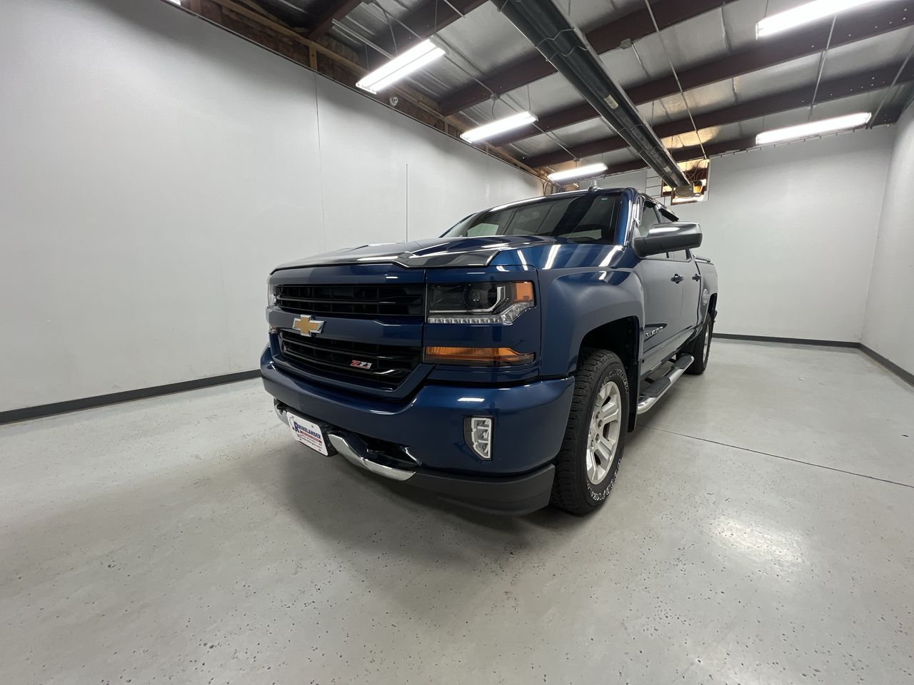 2018 Chevrolet Silverado 1500 LT photo 4