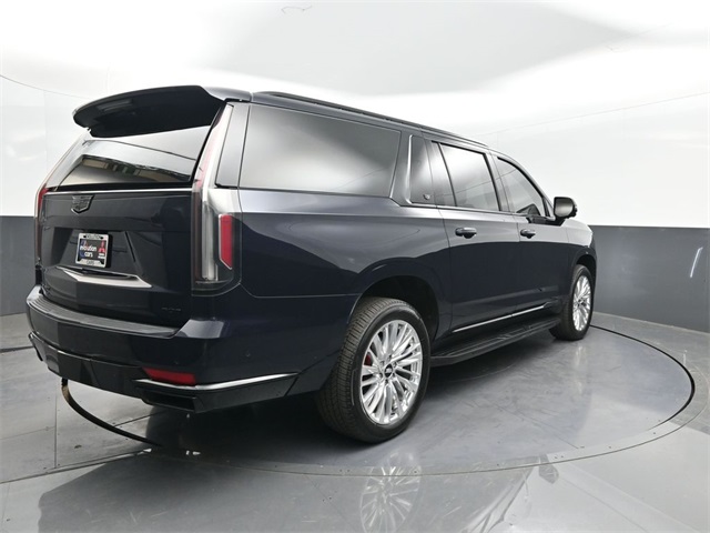 2021 Cadillac Escalade ESV Premium Luxury photo 28