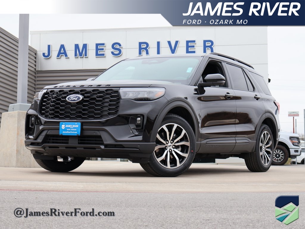 2026 Ford Explorer ST-LINE's photo