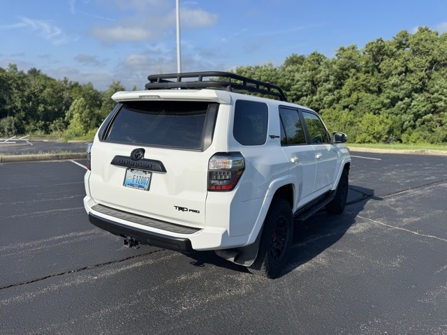 2023 Toyota 4Runner TRD Pro photo 2