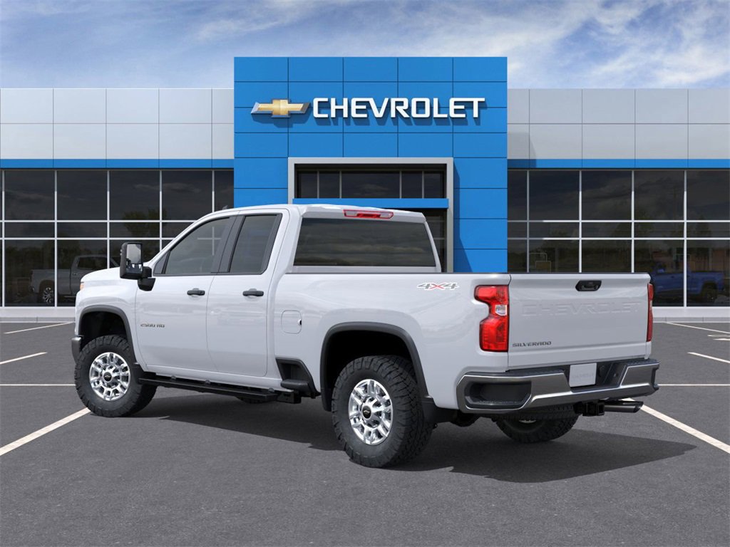 2025 Chevrolet Silverado 2500HD photo 2