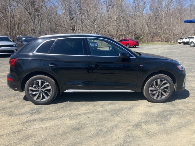 2022 Audi Q5 45 S line Prestige Premium photo 4