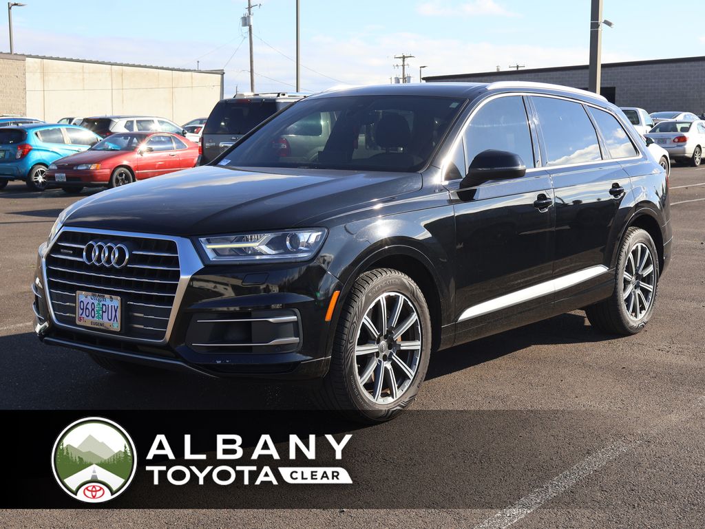 2017 Audi Q7 Premium Plus's photo