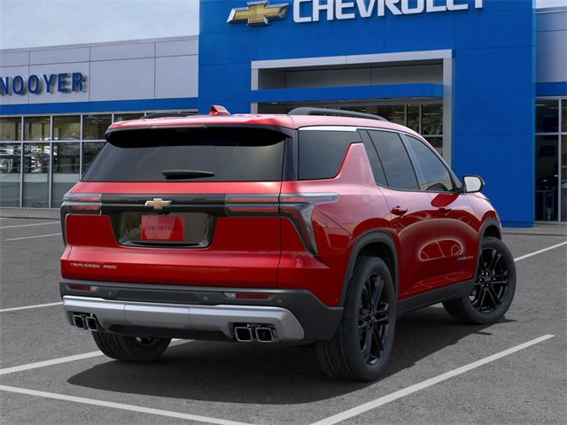 2025 Chevrolet Traverse photo 4