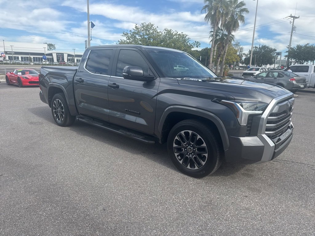2024 Toyota Tundra Limited's photo