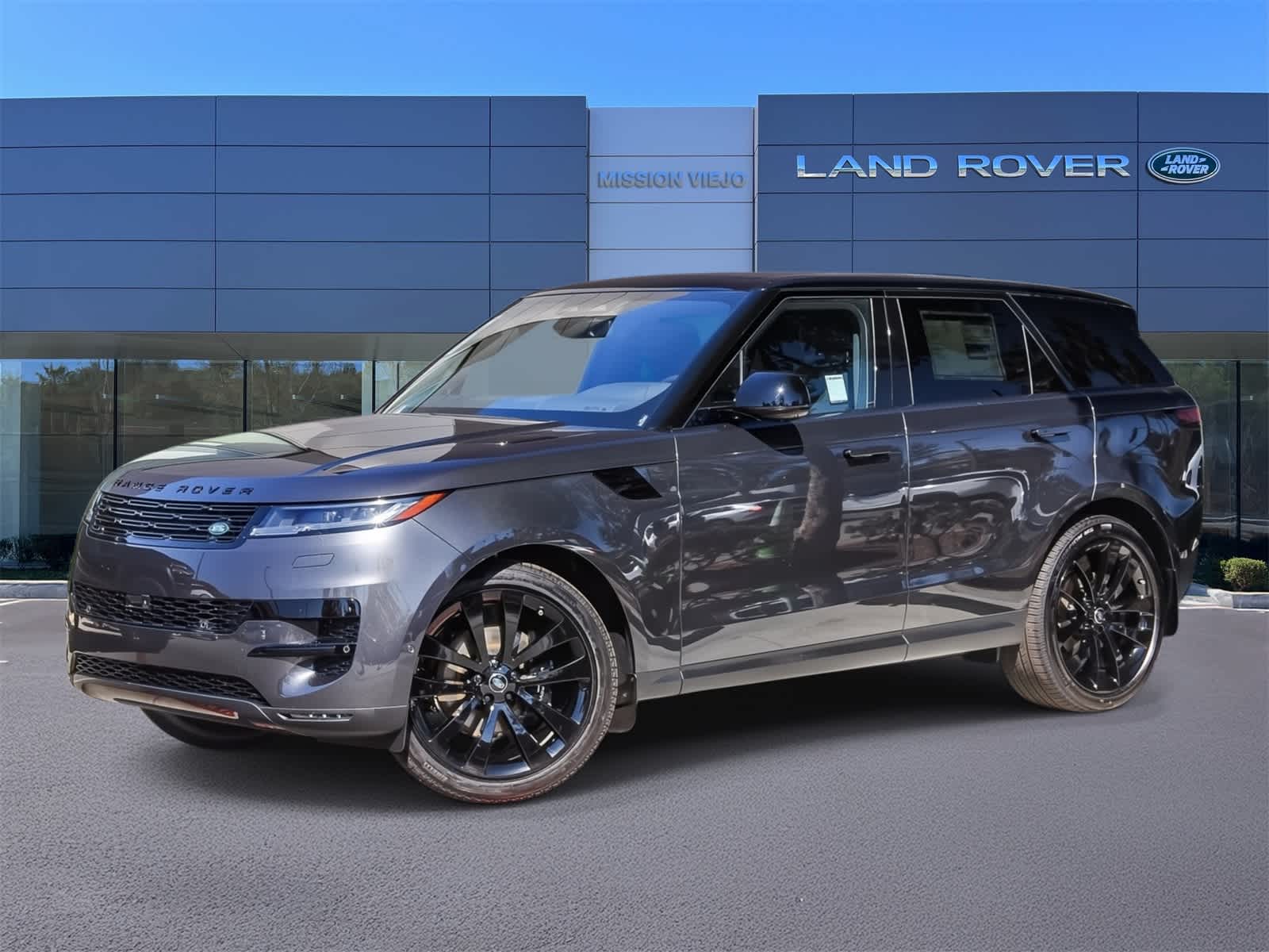 2025 Land Rover Range Rover Sport SE's photo