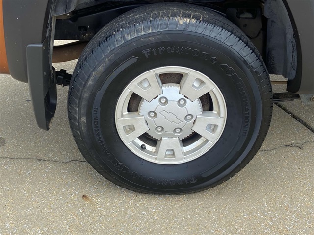 2005 Chevrolet Colorado LS photo 7
