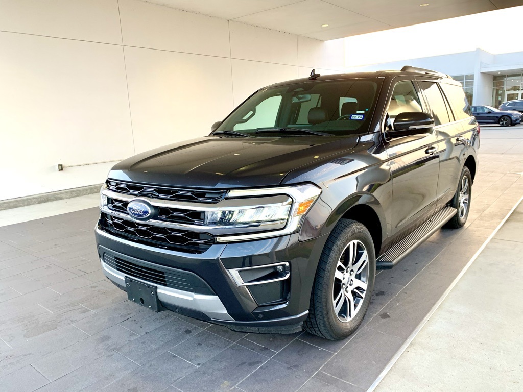 2024 Ford Expedition Limited's photo