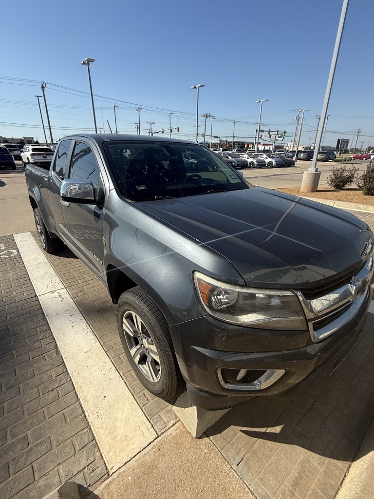 2016 Chevrolet Colorado LT photo 4