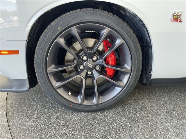 2022 Dodge Challenger R/T Scat Pack photo 44