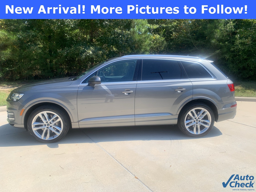2017 Audi Q7 3.0 Prestige photo 2