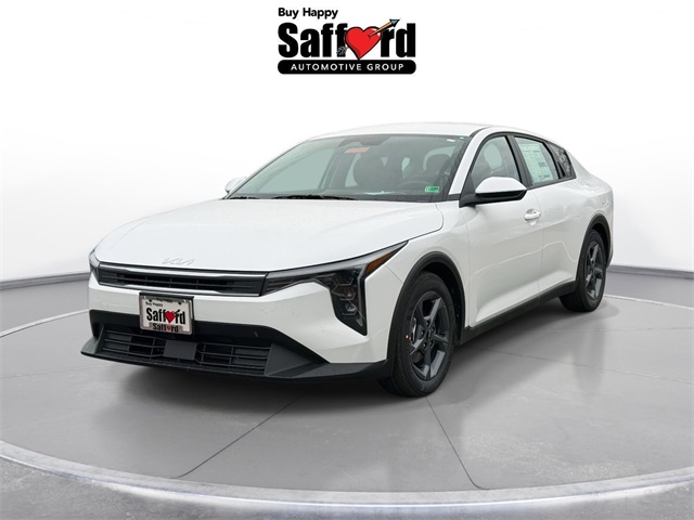 2025 Kia K4 LXS's photo