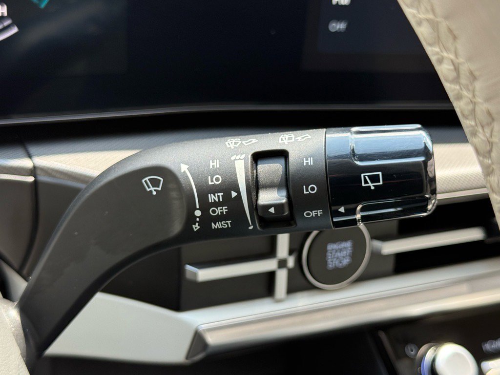 2024 Hyundai Santa Fe SEL photo 22