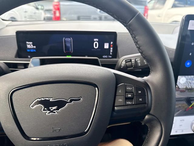 2024 Ford Mustang Mach-E Select photo 22