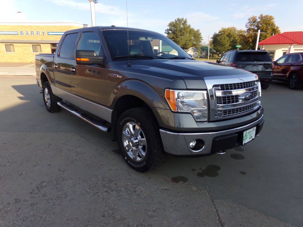 2014 Ford F-150 XLT photo 4