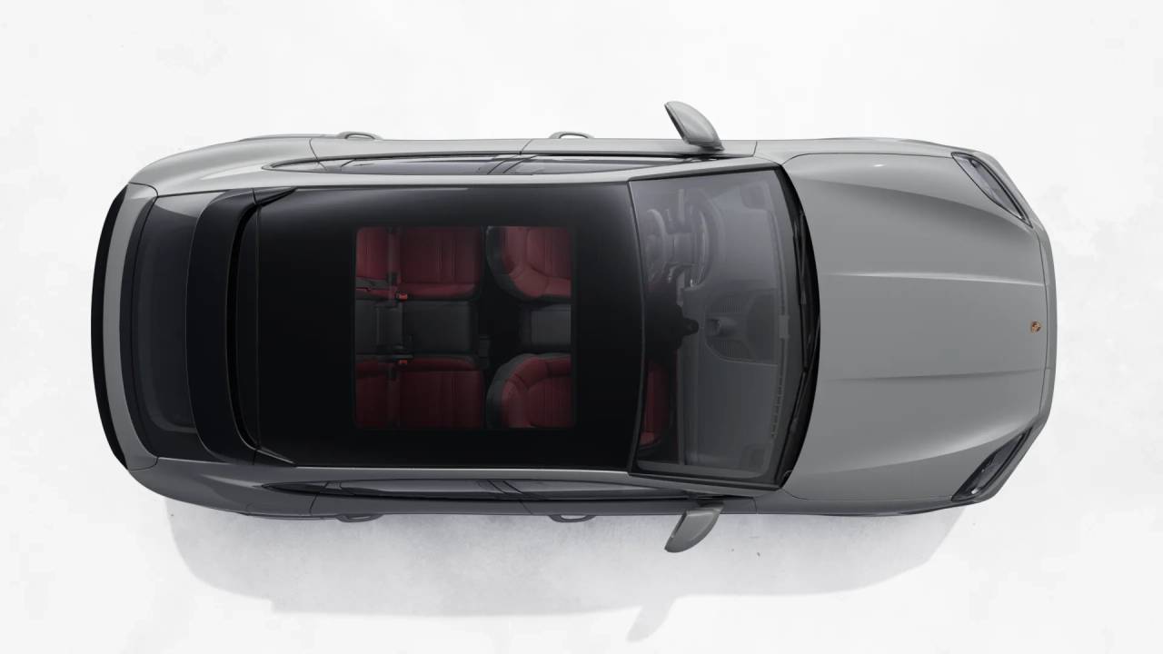 2026 Porsche Cayenne Coupe photo 2