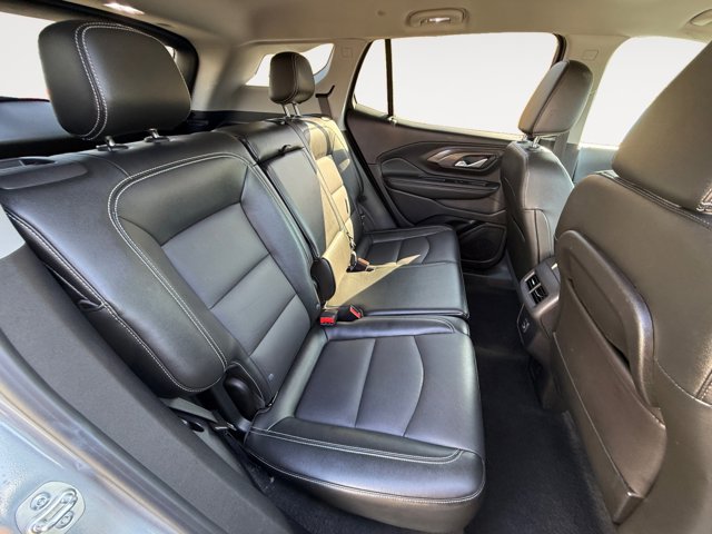 2024 Gmc Terrain SLT photo 18