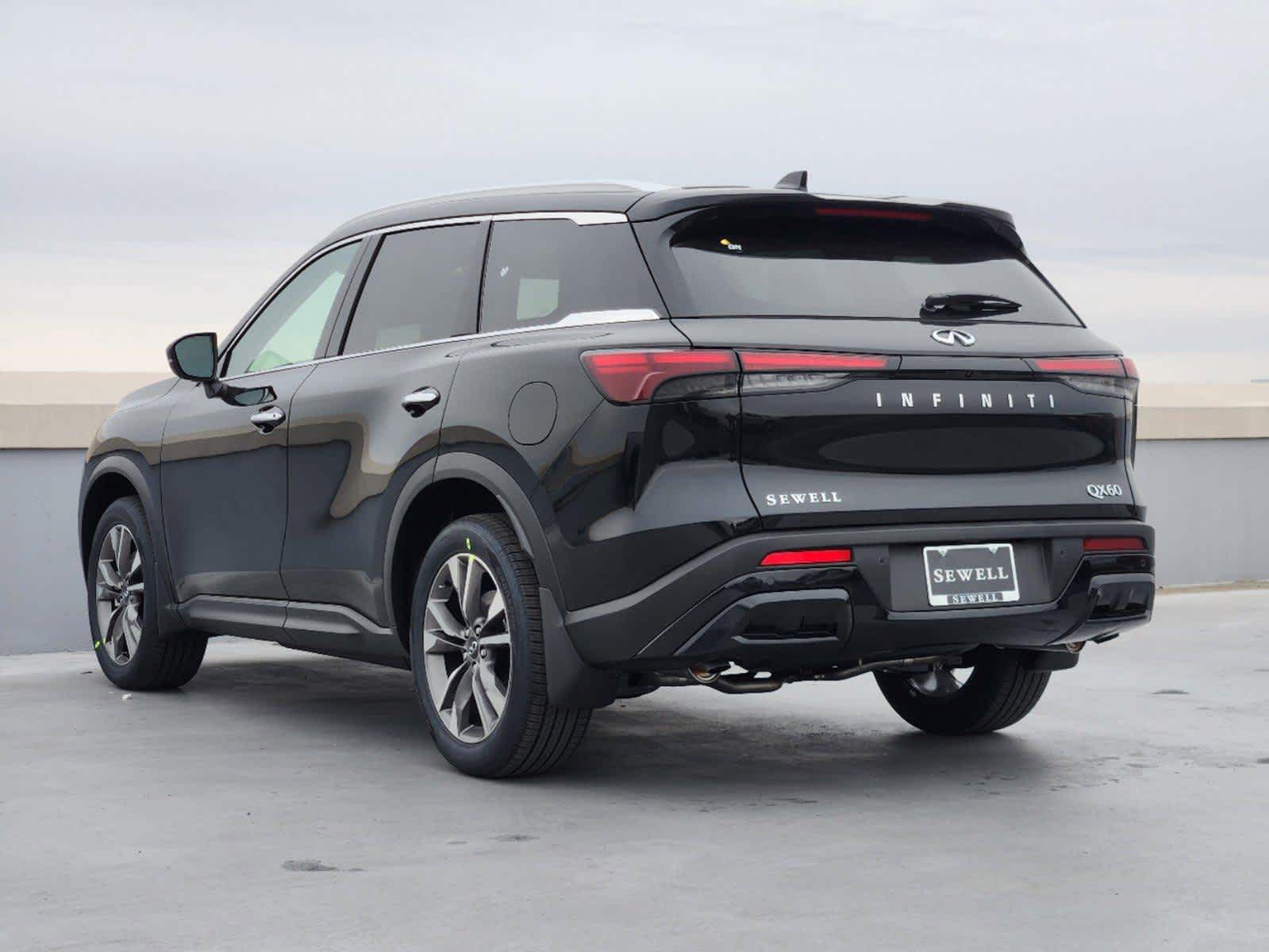 2025 Infiniti QX60 Luxe photo 4
