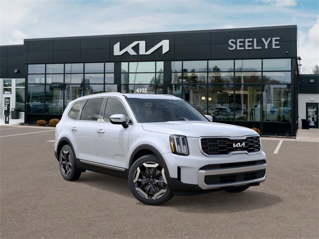 2025 Kia Telluride S photo 4