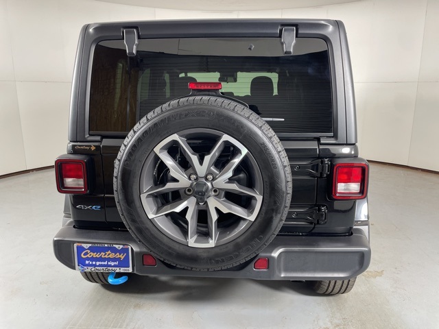 2024 Jeep Wrangler Sport S 4xe photo 7
