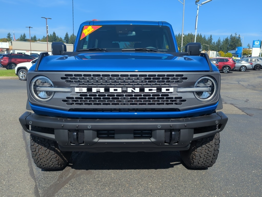 2022 Ford Bronco Badlands photo 3
