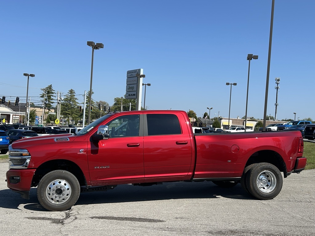 2026 Ram 3500 photo 10