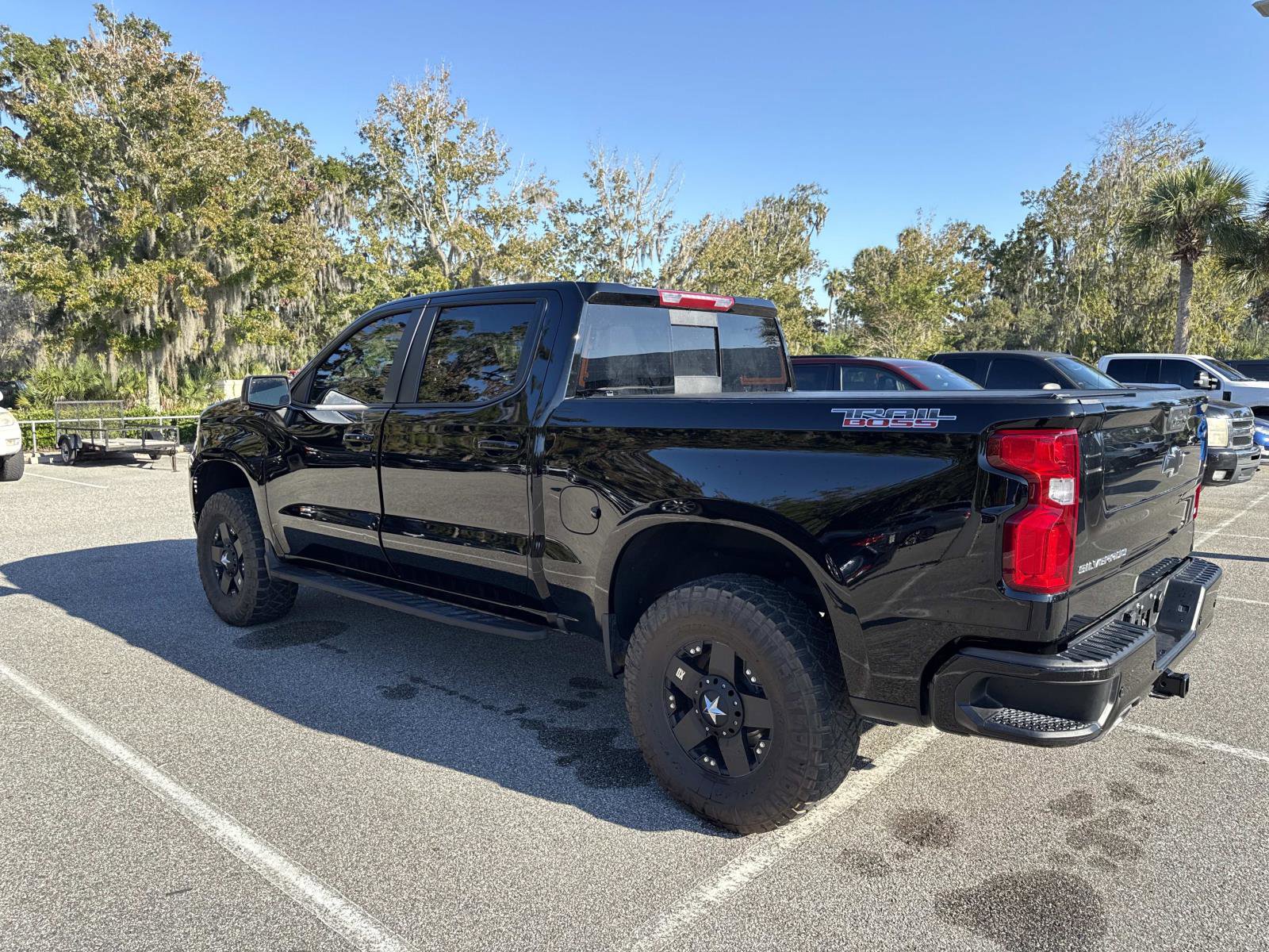 2025 Chevrolet Silverado 1500 LT Trail Boss photo 4