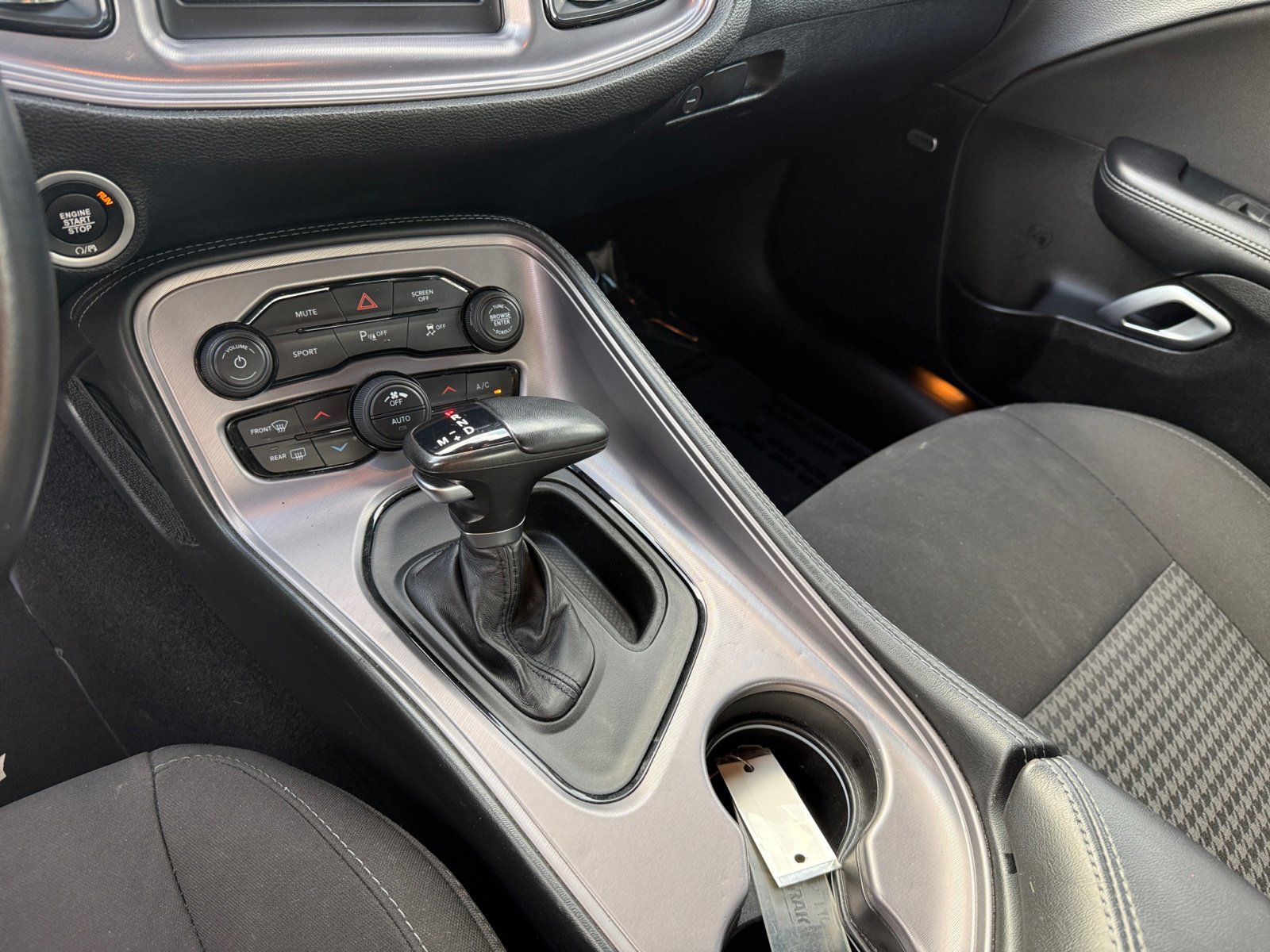 2023 Dodge Challenger GT photo 13