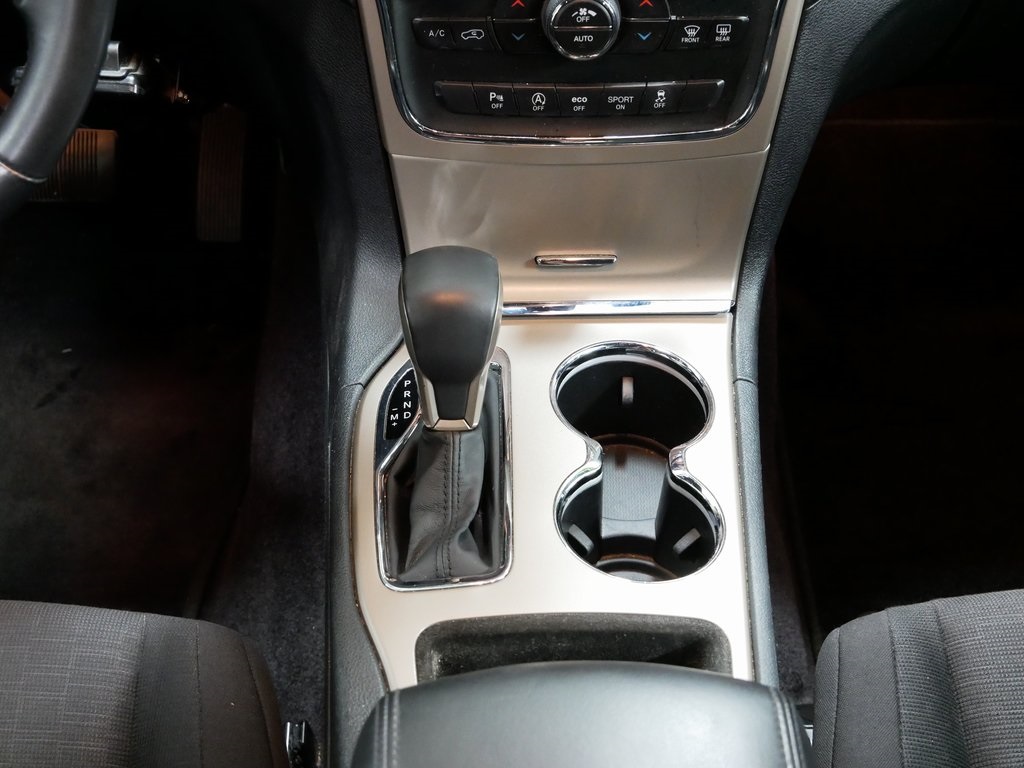 2017 Jeep Grand Cherokee Laredo photo 19