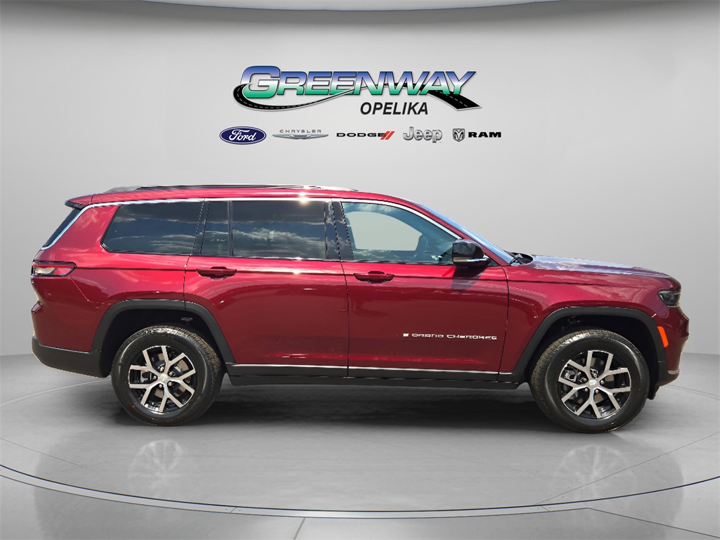 2025 Jeep Grand Cherokee Limited photo 8