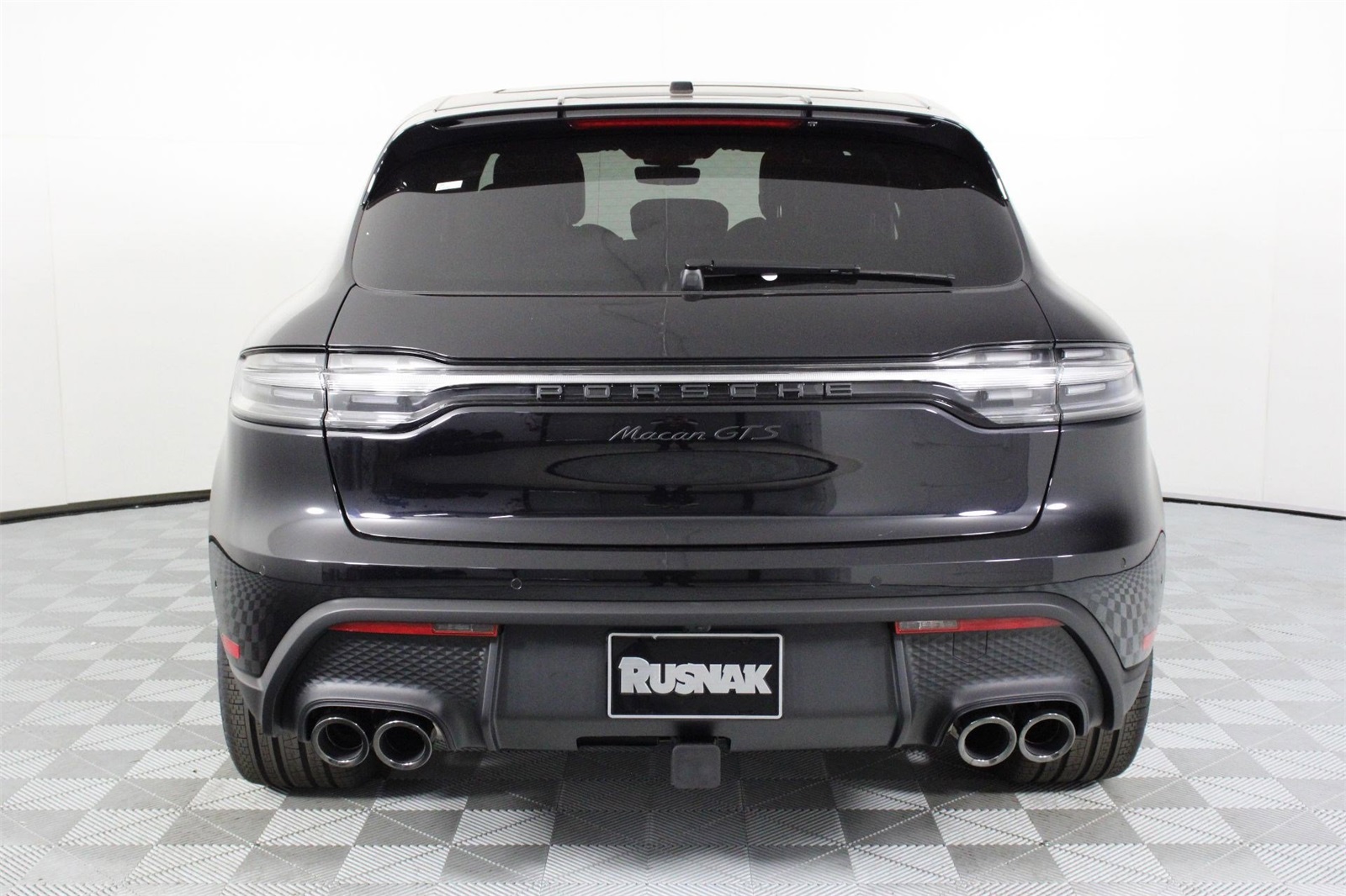 2026 Porsche Macan GTS photo 5