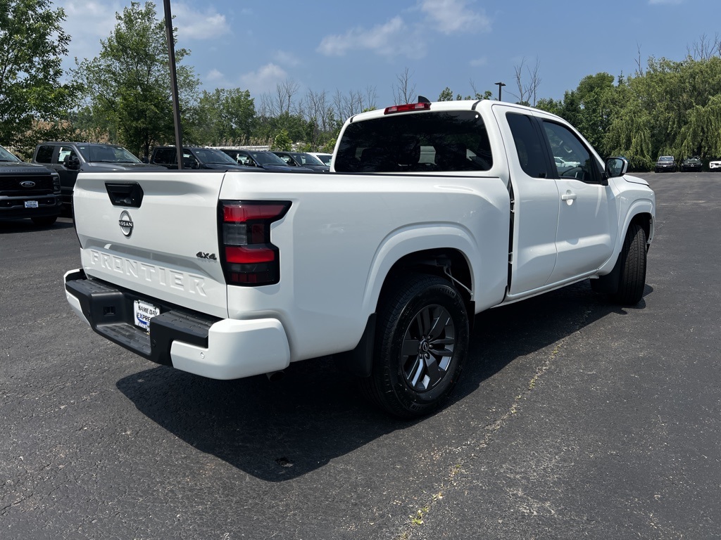 2025 Nissan Frontier SV photo 20