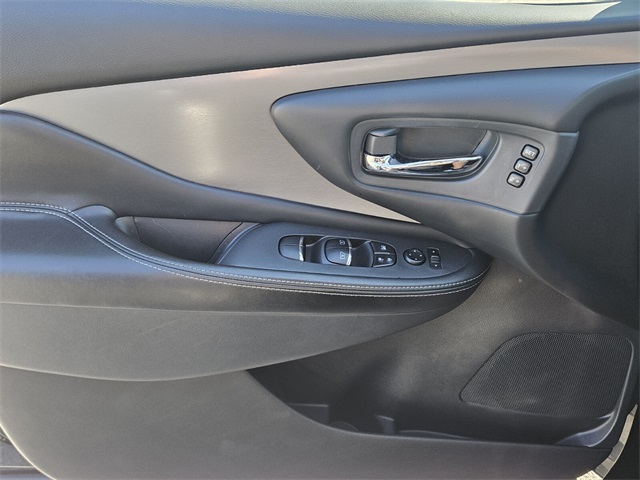 2019 Nissan Murano SL photo 26