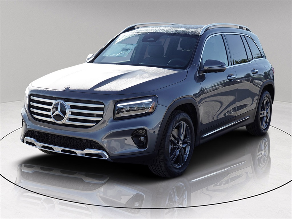 2026 Mercedes Benz GLB 250 photo 3