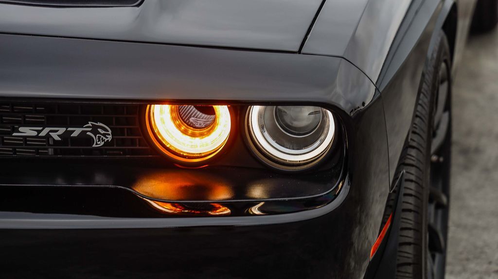 2023 Dodge Challenger SRT8 Hellcat photo 4
