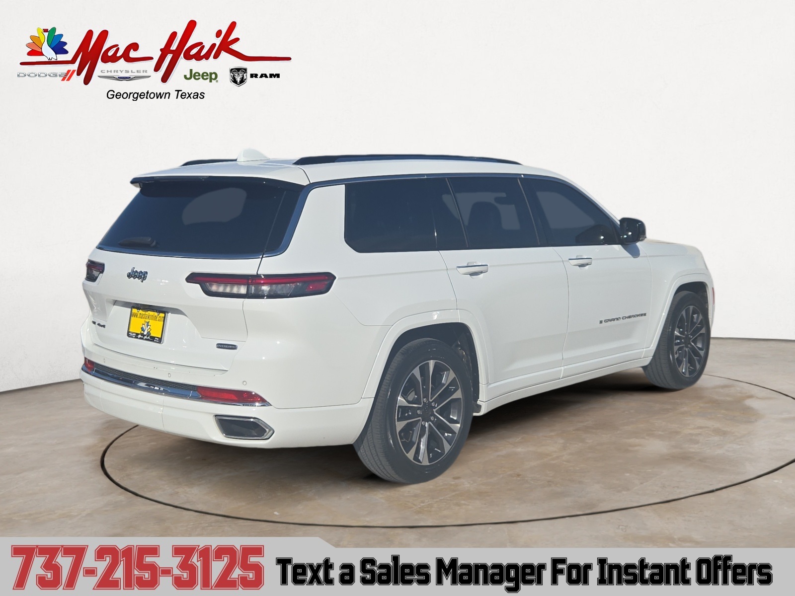 2023 Jeep Grand Cherokee Overland photo 4