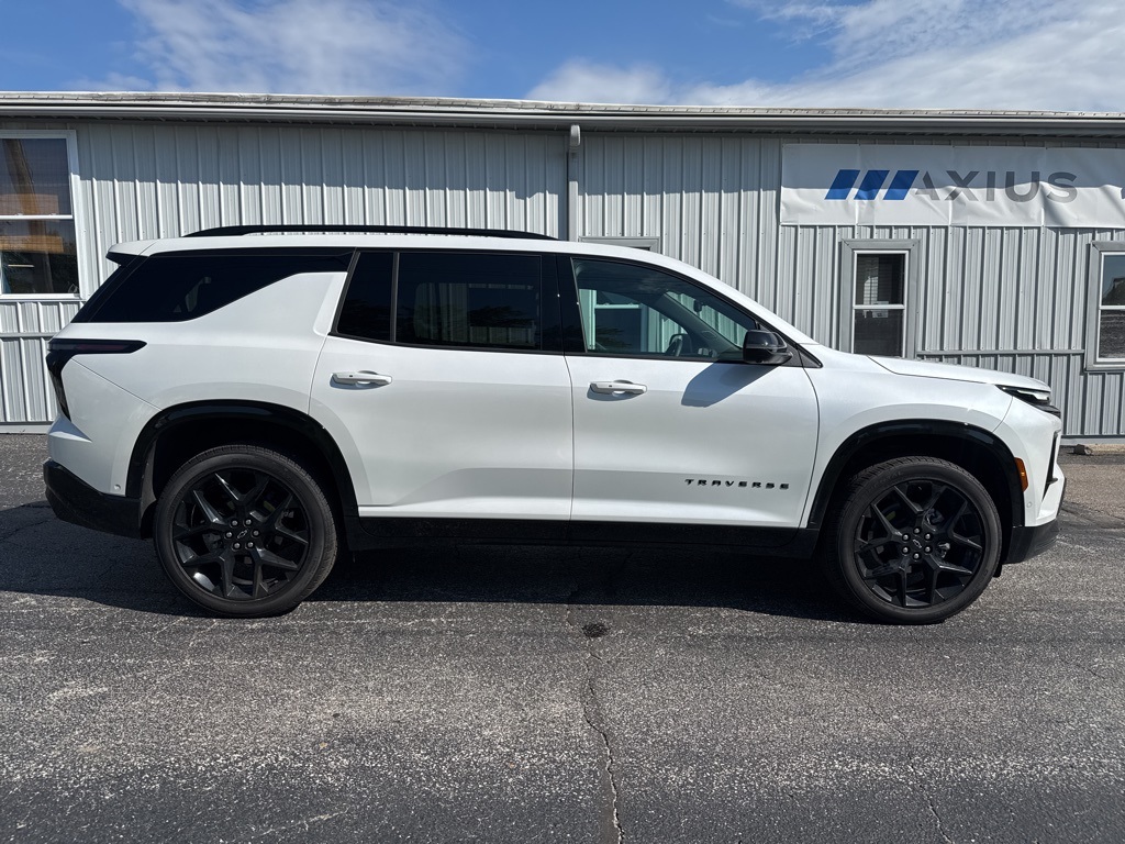 2024 Chevrolet Traverse RS photo 8