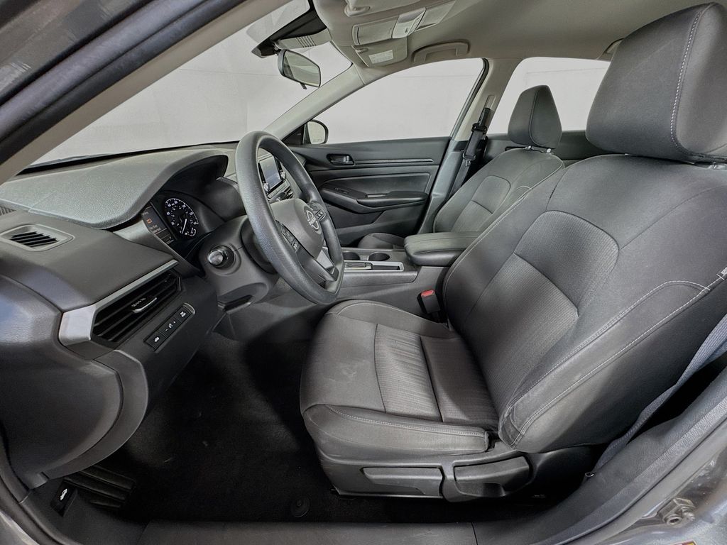 2023 Nissan Altima 2.5 S photo 22