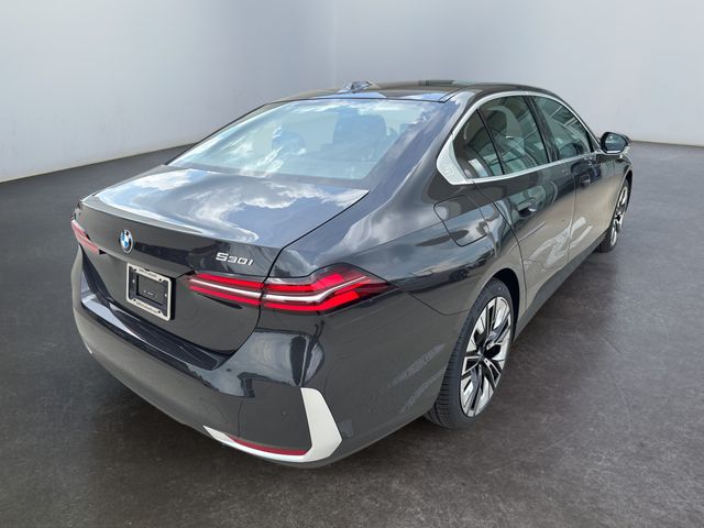 2026 Bmw 530i 530i xDrive photo 13