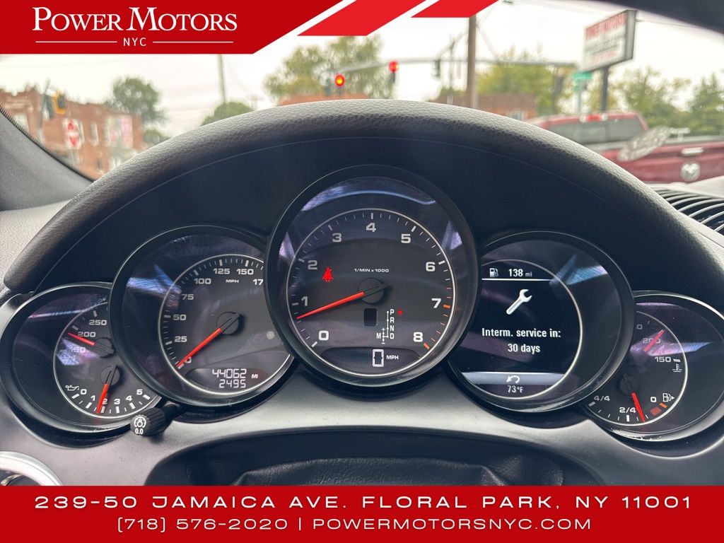 2017 Porsche Cayenne Platinum Edition photo 33