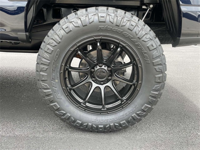 2025 Ford F-150 XLT photo 4