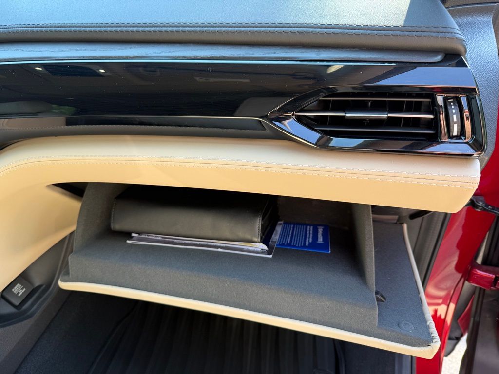 2023 Acura MDX Advance SH-AWD photo 23